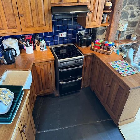 Annie'S Cottage Llanrhaeadr-ym-Mochnant 외부 사진