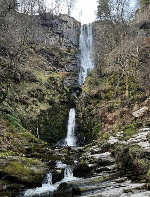 Annie'S Cottage Llanrhaeadr-ym-Mochnant 외부 사진